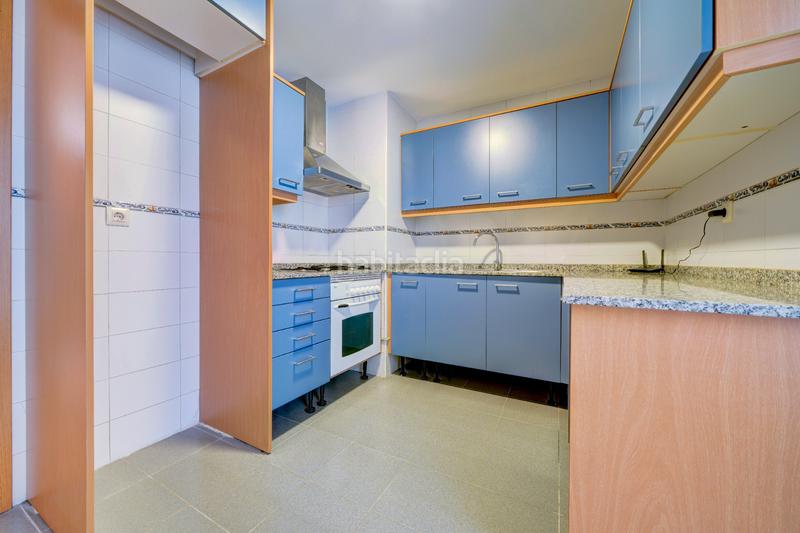 Foto 979c0690-77ec-4eb4-8795-931287302991. Flat with pool in Valterna Paterna Foto 979c0690-77ec-4eb4-8795-931287302991. Flat with pool in Valterna Paterna