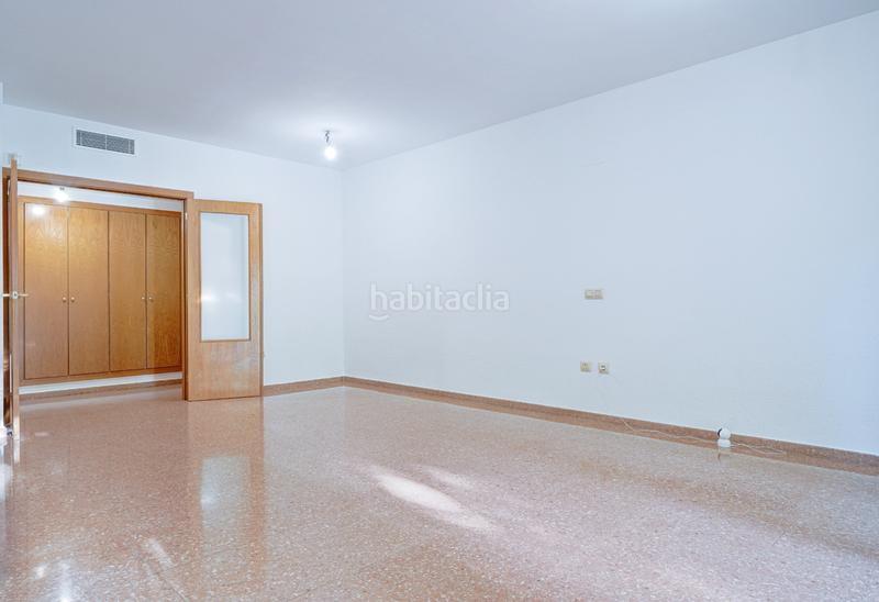 Foto 48844483-7210-474f-bf91-04b30776733a. Pis amb piscina a Valterna Paterna Foto 48844483-7210-474f-bf91-04b30776733a. Pis amb piscina a Valterna Paterna