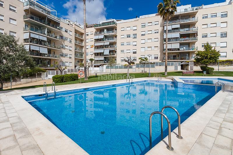 Foto ba81dae6-e8c8-4d49-b3d4-76e3f0d2e0cf. Pis amb piscina a Valterna Paterna Foto ba81dae6-e8c8-4d49-b3d4-76e3f0d2e0cf. Pis amb piscina a Valterna Paterna