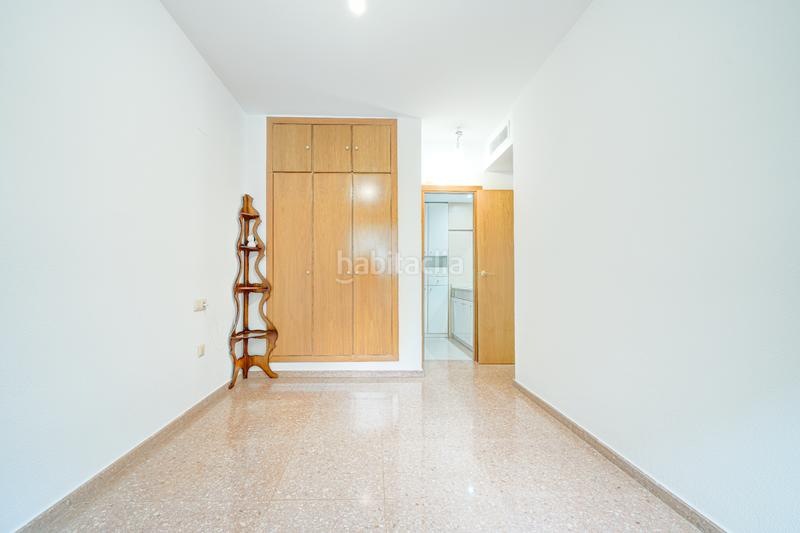Foto e6f06bef-4496-46ce-8bfe-e5b8b04d01d4. Pis amb piscina a Valterna Paterna Foto e6f06bef-4496-46ce-8bfe-e5b8b04d01d4. Pis amb piscina a Valterna Paterna