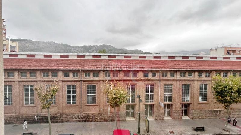 Foto 8fa7567c-75ab-4062-b2ef-d15eb0da6714. Alquiler piso amplio piso con garaje, trastero y terraza en la zona norte de alcoy en Alcoi Foto 8fa7567c-75ab-4062-b2ef-d15eb0da6714. Alquiler piso amplio piso con garaje, trastero y terraza en la zona norte de alcoy en Alcoi