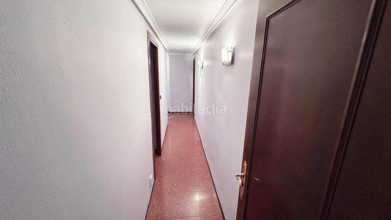 Foto b17a673e-ea7d-4f79-bdbc-4ec70e6e697b. Alquiler piso amplio piso con garaje, trastero y terraza en la zona norte de alcoy en Alcoi Foto b17a673e-ea7d-4f79-bdbc-4ec70e6e697b. Alquiler piso amplio piso con garaje, trastero y terraza en la zona norte de alcoy en Alcoi