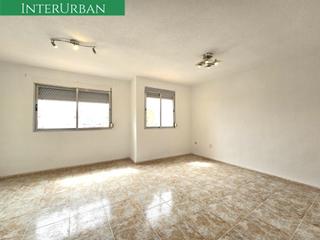 Miete Reihenhaus in Casinos. Interurban s.l. alquila amplio adosado con garaje en casinos, a Miete Reihenhaus in Casinos. Interurban s.l. alquila amplio adosado con garaje en casinos, a