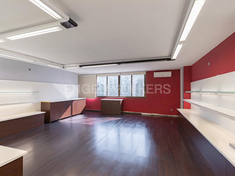 Foto 8936cea8-2792-4bed-a807-d50a717bcdfe. Büro mit parking in La Nova Esquerra de l´Eixample Barcelona Foto 8936cea8-2792-4bed-a807-d50a717bcdfe. Büro mit parking in La Nova Esquerra de l´Eixample Barcelona