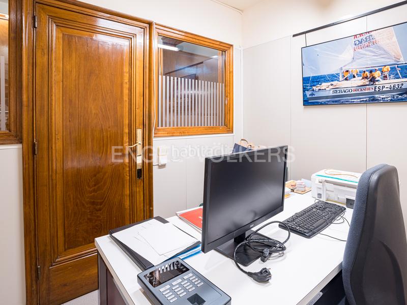 Foto d4e03f5a-98d9-4b8b-b202-55123bb0a763. Affitto locale commerciale in Dreta de l´Eixample Barcelona Foto d4e03f5a-98d9-4b8b-b202-55123bb0a763. Affitto locale commerciale in Dreta de l´Eixample Barcelona