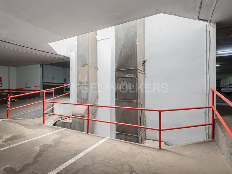 Foto a07614ea-c5a8-4ae5-b89b-fca5a49843c9. Location local commercial dans Hostafrancs Barcelona Foto a07614ea-c5a8-4ae5-b89b-fca5a49843c9. Location local commercial dans Hostafrancs Barcelona