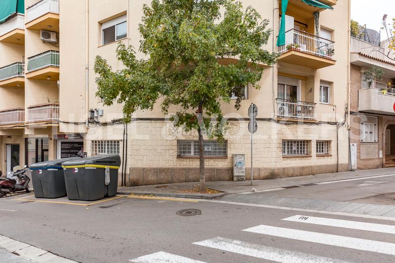 Foto f0301831-ee92-42fe-a7cf-fb5654bf208c. Local comercial a Centre Sant Just Desvern Foto f0301831-ee92-42fe-a7cf-fb5654bf208c. Local comercial a Centre Sant Just Desvern