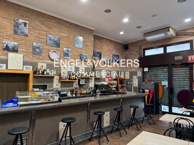 Foto a0a69268-65d3-4d8e-b592-4b06a43a3416. Alquiler local comercial traspaso de c3 en poble sec en Barcelona Foto a0a69268-65d3-4d8e-b592-4b06a43a3416. Alquiler local comercial traspaso de c3 en poble sec en Barcelona