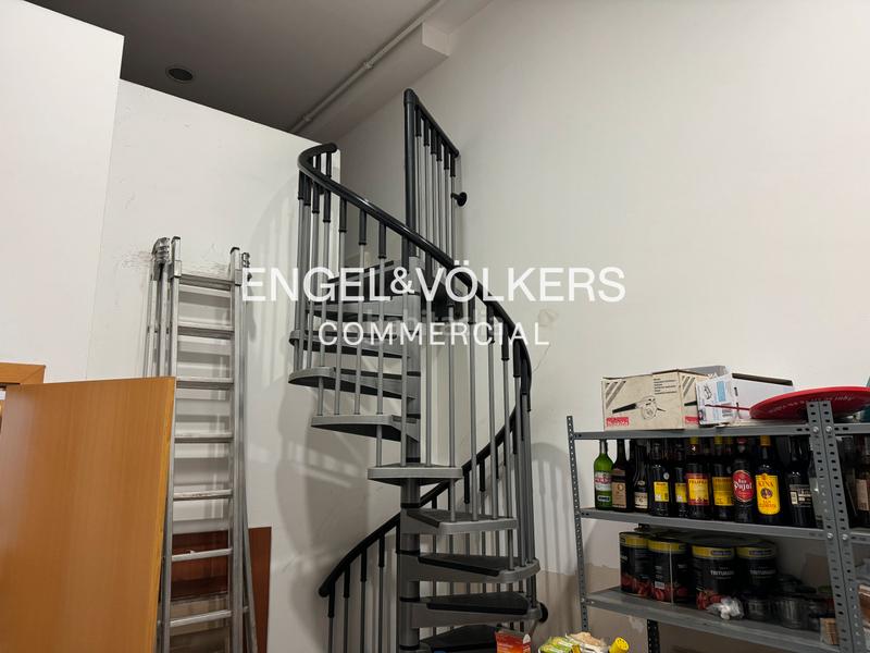 Foto 026c9925-0f04-47cf-a366-b3da9467afdf. Location local commercial dans El Poble Sec - Parc de Montjuïc Barcelona Foto 026c9925-0f04-47cf-a366-b3da9467afdf. Location local commercial dans El Poble Sec - Parc de Montjuïc Barcelona