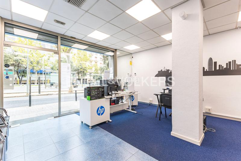 Foto a7380f86-9f0e-4ca4-98b3-f819cc713ceb. Location local commercial dans Dreta de l´Eixample Barcelona Foto a7380f86-9f0e-4ca4-98b3-f819cc713ceb. Location local commercial dans Dreta de l´Eixample Barcelona