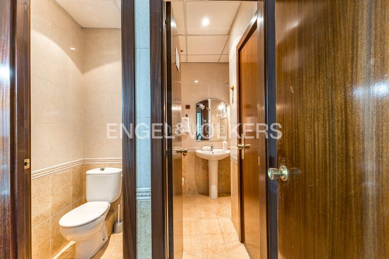 Foto e5e282c9-a482-4da5-9530-82b87cd64fed. Location local commercial dans Dreta de l´Eixample Barcelona Foto e5e282c9-a482-4da5-9530-82b87cd64fed. Location local commercial dans Dreta de l´Eixample Barcelona