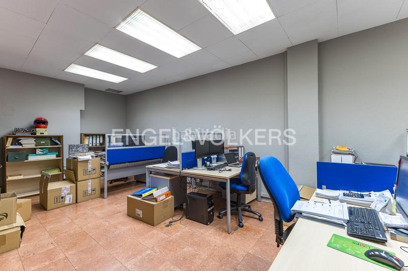 Foto fcccda68-b710-4843-aacb-27d65c2c6466. Location local commercial dans Dreta de l´Eixample Barcelona Foto fcccda68-b710-4843-aacb-27d65c2c6466. Location local commercial dans Dreta de l´Eixample Barcelona