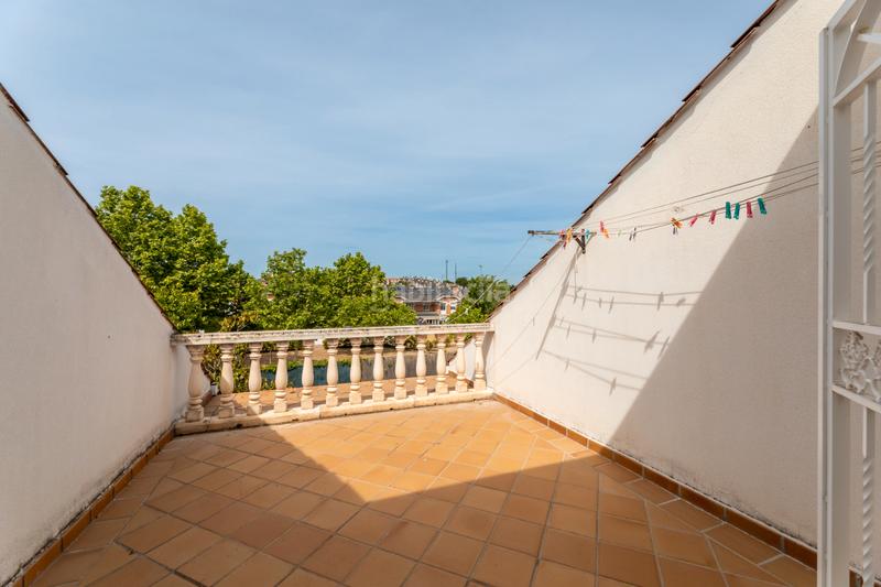 Foto eb5c7bd5-0cf0-4618-9879-ece1fa540192. Chalet con camino riscaldamento parcheggio piscina in Arroyomolinos Foto eb5c7bd5-0cf0-4618-9879-ece1fa540192. Chalet con camino riscaldamento parcheggio piscina in Arroyomolinos