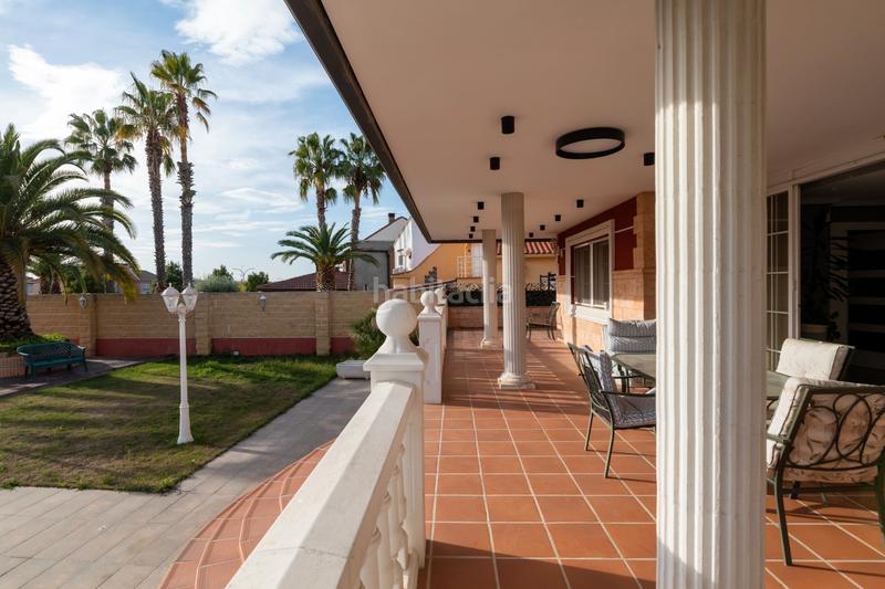 Foto 08eb3d9b-81aa-41cc-81d7-6447c9fcc1f7. Chalet con camino riscaldamento parcheggio piscina in Arroyomolinos Foto 08eb3d9b-81aa-41cc-81d7-6447c9fcc1f7. Chalet con camino riscaldamento parcheggio piscina in Arroyomolinos