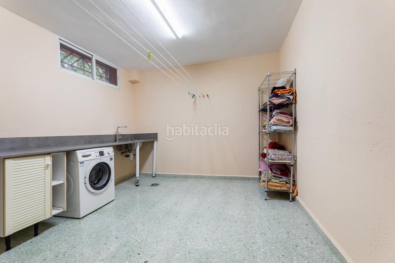 Foto 2437674c-6f01-4a09-bbc3-0b3939d2ef1c. Chalet con camino riscaldamento parcheggio piscina in Arroyomolinos Foto 2437674c-6f01-4a09-bbc3-0b3939d2ef1c. Chalet con camino riscaldamento parcheggio piscina in Arroyomolinos