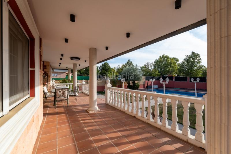 Foto 3247898a-3c17-4490-9340-b4d127e312d8. Chalet con camino riscaldamento parcheggio piscina in Arroyomolinos Foto 3247898a-3c17-4490-9340-b4d127e312d8. Chalet con camino riscaldamento parcheggio piscina in Arroyomolinos