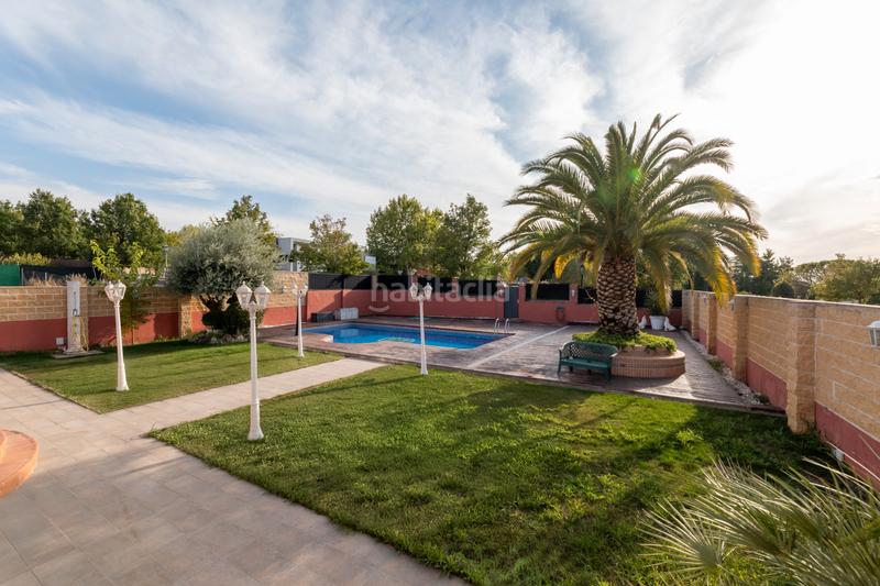 Foto 5c8fb241-4d7d-4966-b5bb-b6bf2d521d49. Chalet con camino riscaldamento parcheggio piscina in Arroyomolinos Foto 5c8fb241-4d7d-4966-b5bb-b6bf2d521d49. Chalet con camino riscaldamento parcheggio piscina in Arroyomolinos