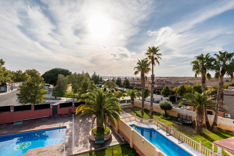 Foto 7274083a-00b8-4e91-bf30-256d8f837e7a. Chalet con camino riscaldamento parcheggio piscina in Arroyomolinos Foto 7274083a-00b8-4e91-bf30-256d8f837e7a. Chalet con camino riscaldamento parcheggio piscina in Arroyomolinos