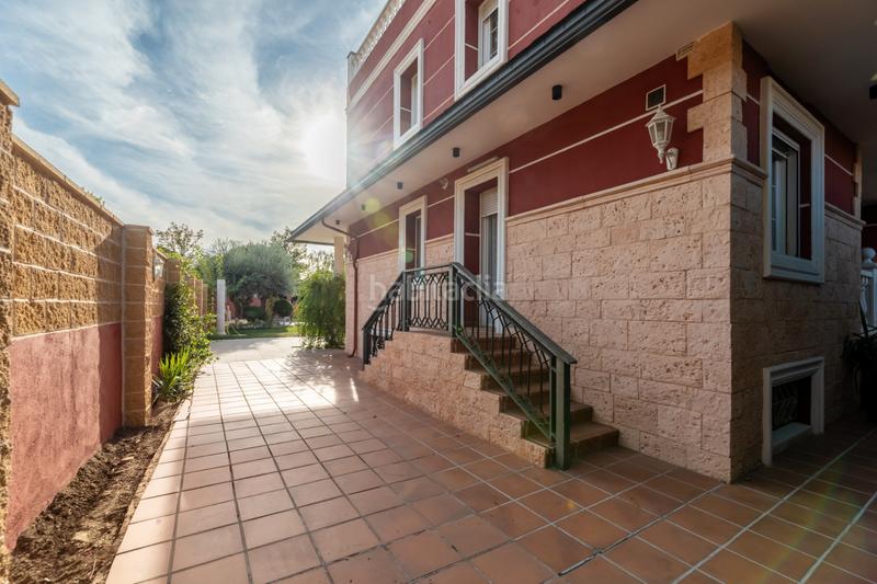 Foto 85ad9ffd-da54-4578-9a07-aa7edb618900. Chalet con camino riscaldamento parcheggio piscina in Arroyomolinos Foto 85ad9ffd-da54-4578-9a07-aa7edb618900. Chalet con camino riscaldamento parcheggio piscina in Arroyomolinos