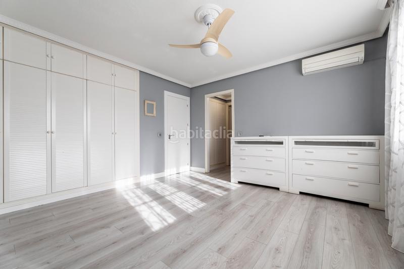 Foto 8e12151a-c8c6-49c4-8073-820334e31ee0. Chalet con camino riscaldamento parcheggio piscina in Arroyomolinos Foto 8e12151a-c8c6-49c4-8073-820334e31ee0. Chalet con camino riscaldamento parcheggio piscina in Arroyomolinos