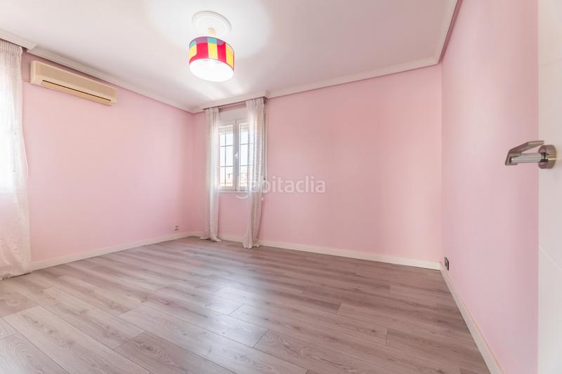 Foto bd6a0bbf-5293-4189-b5f0-ddf02f97ce9b. Chalet con camino riscaldamento parcheggio piscina in Arroyomolinos Foto bd6a0bbf-5293-4189-b5f0-ddf02f97ce9b. Chalet con camino riscaldamento parcheggio piscina in Arroyomolinos