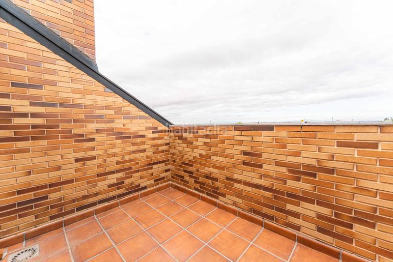 Foto 7c4a94fe-0ca1-45a9-be93-3ceddf038058. Chalet con camino riscaldamento parcheggio piscina in Arroyomolinos Foto 7c4a94fe-0ca1-45a9-be93-3ceddf038058. Chalet con camino riscaldamento parcheggio piscina in Arroyomolinos