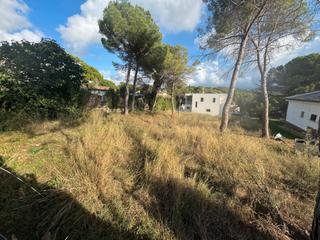 Terreny residencial a Begues. Terreno muy soleado en begues park Terreny residencial a Begues. Terreno muy soleado en begues park