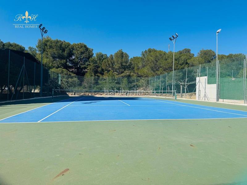 Foto e9818fc4-d113-4f1b-a0c7-f541bceb55fa. Pis amb aparcament piscina a Via Parque Benidorm Foto e9818fc4-d113-4f1b-a0c7-f541bceb55fa. Pis amb aparcament piscina a Via Parque Benidorm