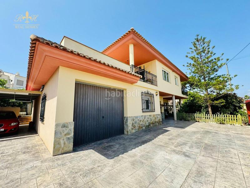 Foto 8d79ec12-0fa6-44f3-9fe9-684f2c8e7a28. Xalet amb calefacció aparcament piscina a L´Albir Alfàs del Pi (l´) Foto 8d79ec12-0fa6-44f3-9fe9-684f2c8e7a28. Xalet amb calefacció aparcament piscina a L´Albir Alfàs del Pi (l´)