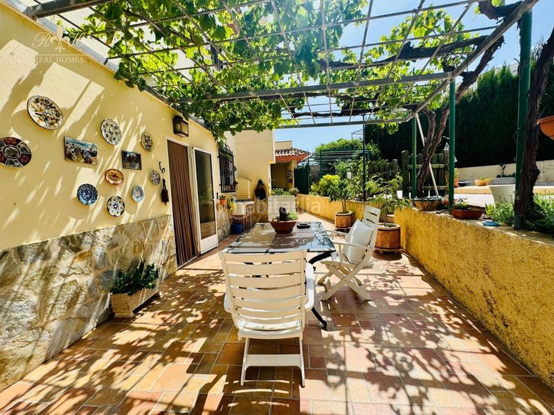 Foto dad0fa1a-b4ad-4471-9e3b-9280eb330a8b. Xalet amb calefacció aparcament piscina a L´Albir Alfàs del Pi (l´) Foto dad0fa1a-b4ad-4471-9e3b-9280eb330a8b. Xalet amb calefacció aparcament piscina a L´Albir Alfàs del Pi (l´)