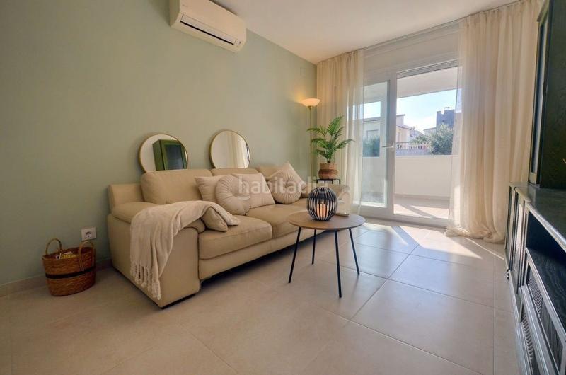 Foto d72dc377-6223-40c2-9b93-d17dff375e66. Appartement avec chauffage piscine dans Carmençó Empuriabrava Foto d72dc377-6223-40c2-9b93-d17dff375e66. Appartement avec chauffage piscine dans Carmençó Empuriabrava