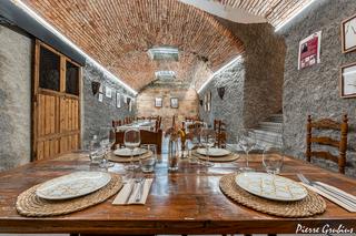 Miete Geschäftsraum in Plaça de la quartera 36. Traspaso de restaurante en el corazón de falset Miete Geschäftsraum in Plaça de la quartera 36. Traspaso de restaurante en el corazón de falset