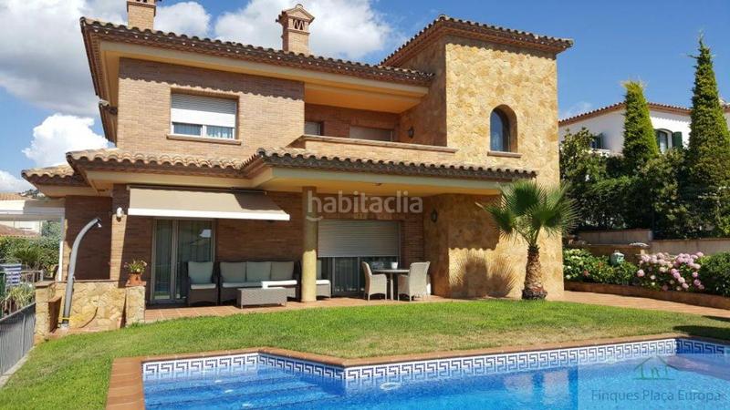 Foto 4e5bc3c7-c27b-4903-8f12-7bb03a61809a. Casa amb piscina a Fenals Platja d´Aro Foto 4e5bc3c7-c27b-4903-8f12-7bb03a61809a. Casa amb piscina a Fenals Platja d´Aro