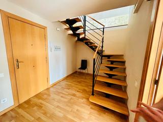 Zweistöckige Wohnung Carrer sallent Zweistöckige Wohnung Carrer sallent