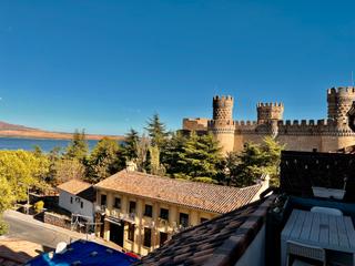 Attique à Calle cañada 57. Ático luminoso con panorámica al castillo y al lago Attique à Calle cañada 57. Ático luminoso con panorámica al castillo y al lago