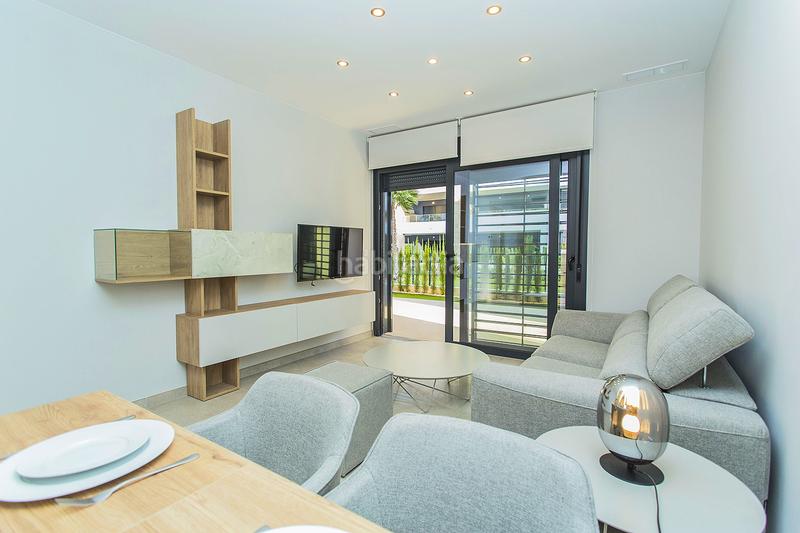 Foto 150291ab-2bb1-43ef-a772-09d955366d7b. Planta baixa amb aparcament piscina a Playa Flamenca Orihuela Foto 150291ab-2bb1-43ef-a772-09d955366d7b. Planta baixa amb aparcament piscina a Playa Flamenca Orihuela