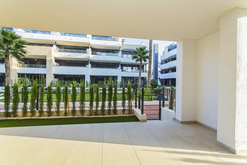 Foto 1c245a62-29d1-4a66-9789-a5eb2e140507. Planta baixa amb aparcament piscina a Playa Flamenca Orihuela Foto 1c245a62-29d1-4a66-9789-a5eb2e140507. Planta baixa amb aparcament piscina a Playa Flamenca Orihuela