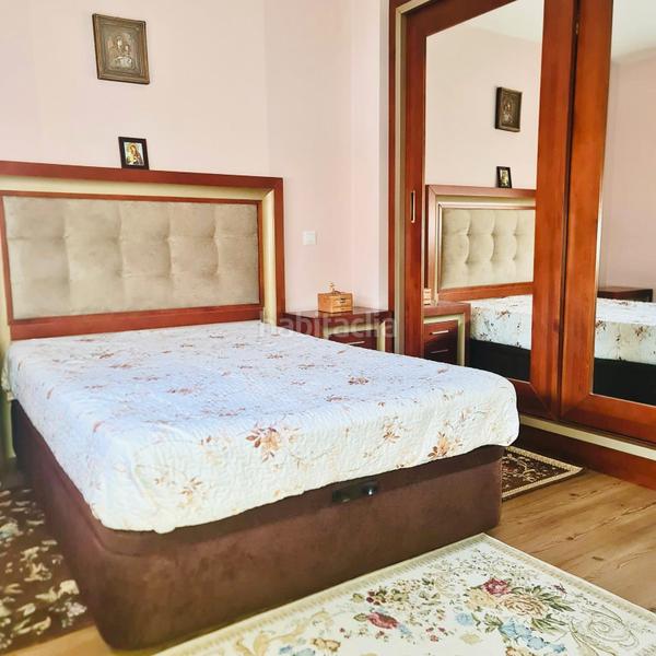 Foto 0442c351-563b-43f9-b951-e189677ec351. Xalet amb xemeneia calefacció aparcament a Meco pueblo Meco Foto 0442c351-563b-43f9-b951-e189677ec351. Xalet amb xemeneia calefacció aparcament a Meco pueblo Meco