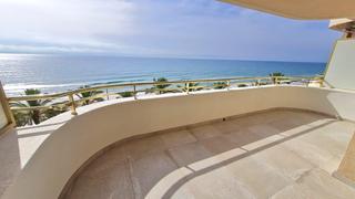 Appartamento in L´Estany. Impresionante piso de lujo en primera linea de playa!!! Appartamento in L´Estany. Impresionante piso de lujo en primera linea de playa!!!