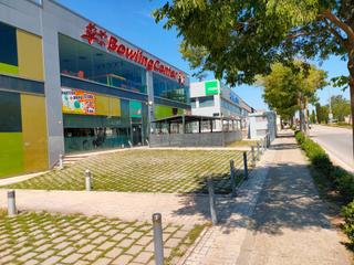 Lloguer Local Comercial a Avinguda d'europa 7. Oportunitat única per a empreses en el cor comercial de blanes Lloguer Local Comercial a Avinguda d'europa 7. Oportunitat única per a empreses en el cor comercial de blanes