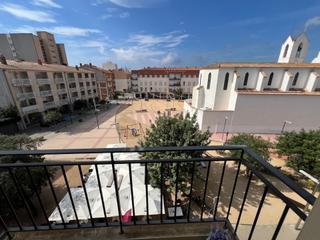 Dúplex a Plaça de la llibertat 10. Duplex moblat impecable, a 50m de la platja de st. antoni de cal Dúplex a Plaça de la llibertat 10. Duplex moblat impecable, a 50m de la platja de st. antoni de cal