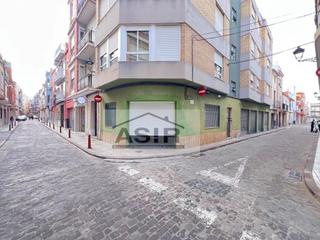 Local commercial à Alquenència - Venècia. Local chaflán que da a dos calles y con diferentes accesos Local commercial à Alquenència - Venècia. Local chaflán que da a dos calles y con diferentes accesos