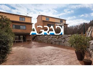 Casa a schiera in Carrer guilleries, 36. Casa en venta en la roca del vallès Casa a schiera in Carrer guilleries, 36. Casa en venta en la roca del vallès