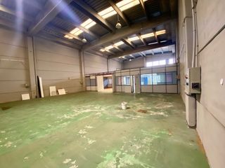 Lloguer Nau industrial en Picassent. Para entrar ya 75m2 oficina Lloguer Nau industrial en Picassent. Para entrar ya 75m2 oficina