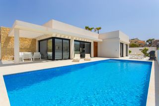 Xalet en Calle alfredo kraus, 67. Un chalet moderno Xalet en Calle alfredo kraus, 67. Un chalet moderno