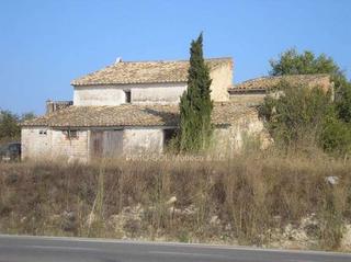 Xalet a Benissa Pueblo. Casa de campo a reformar cerca del pueblo Xalet a Benissa Pueblo. Casa de campo a reformar cerca del pueblo