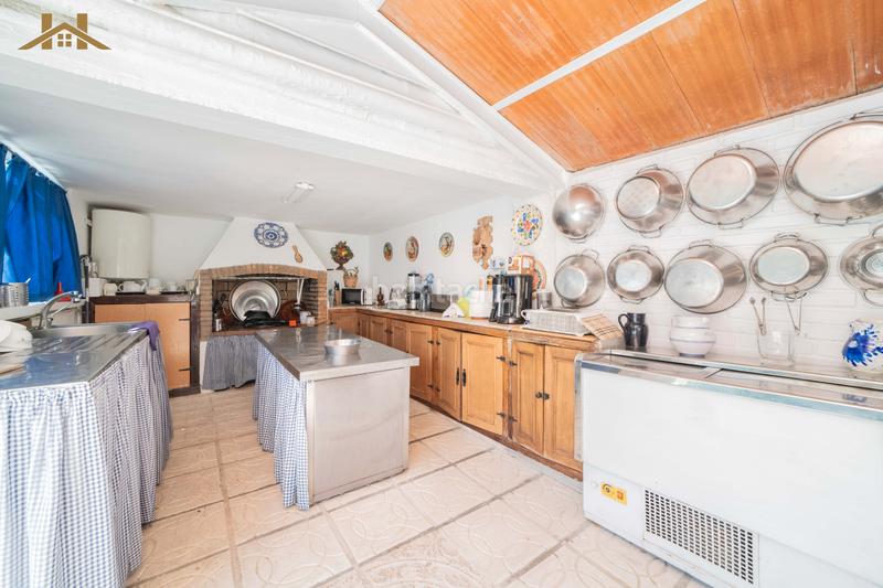 Foto 8a103dcb-aca1-4dfe-b9be-4656f190ad1e. House with fireplace heating parking pool in Aldea del Fresno Foto 8a103dcb-aca1-4dfe-b9be-4656f190ad1e. House with fireplace heating parking pool in Aldea del Fresno