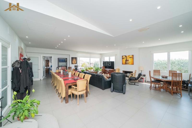 Foto eeeb09cc-662f-4f4c-bd92-e713d2864896. House with fireplace heating parking pool in Aldea del Fresno Foto eeeb09cc-662f-4f4c-bd92-e713d2864896. House with fireplace heating parking pool in Aldea del Fresno