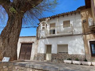 Maison Mayor. Casa en aranzueque de grandes dimensiones con mucho terreno libr Maison Mayor. Casa en aranzueque de grandes dimensiones con mucho terreno libr