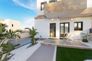 Semi detached house in Polop. Villas semi-adosados de 3 dormitorios en los altos de polop Semi detached house in Polop. Villas semi-adosados de 3 dormitorios en los altos de polop